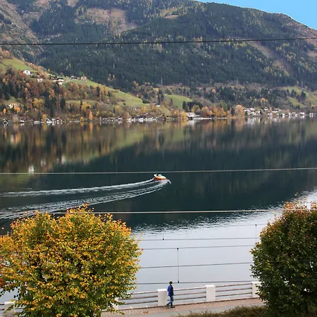 View Julia By We Rent Zell am See